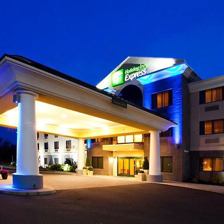Holiday Inn Express Syracuse Airport By Ihg North Syracuse Ngoại thất bức ảnh