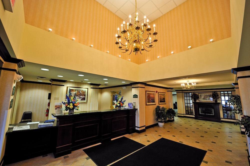Holiday Inn Express Syracuse Airport By Ihg North Syracuse Ngoại thất bức ảnh