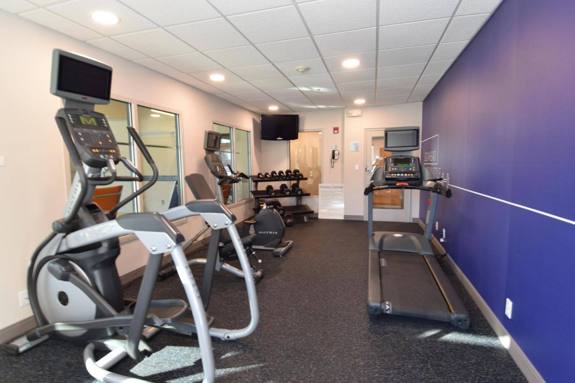 Holiday Inn Express Syracuse Airport By Ihg North Syracuse Ngoại thất bức ảnh