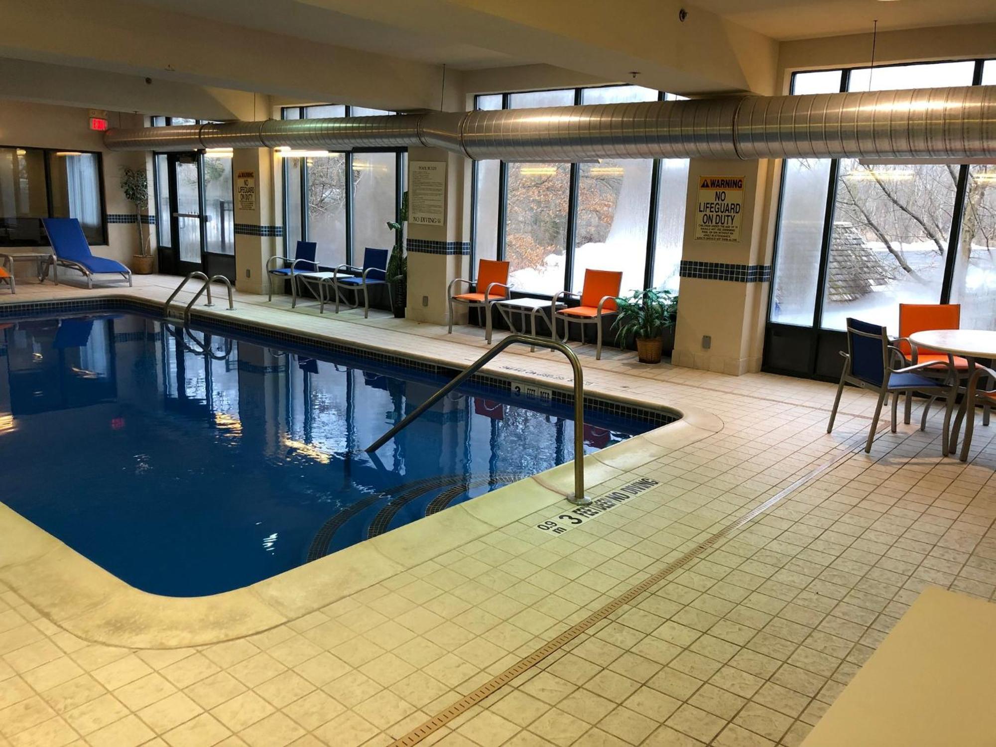 Holiday Inn Express Syracuse Airport By Ihg North Syracuse Ngoại thất bức ảnh