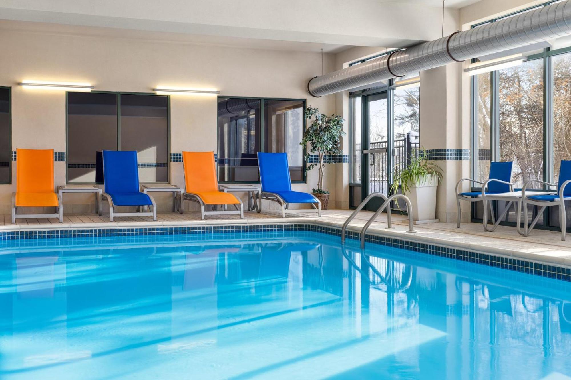 Holiday Inn Express Syracuse Airport By Ihg North Syracuse Ngoại thất bức ảnh