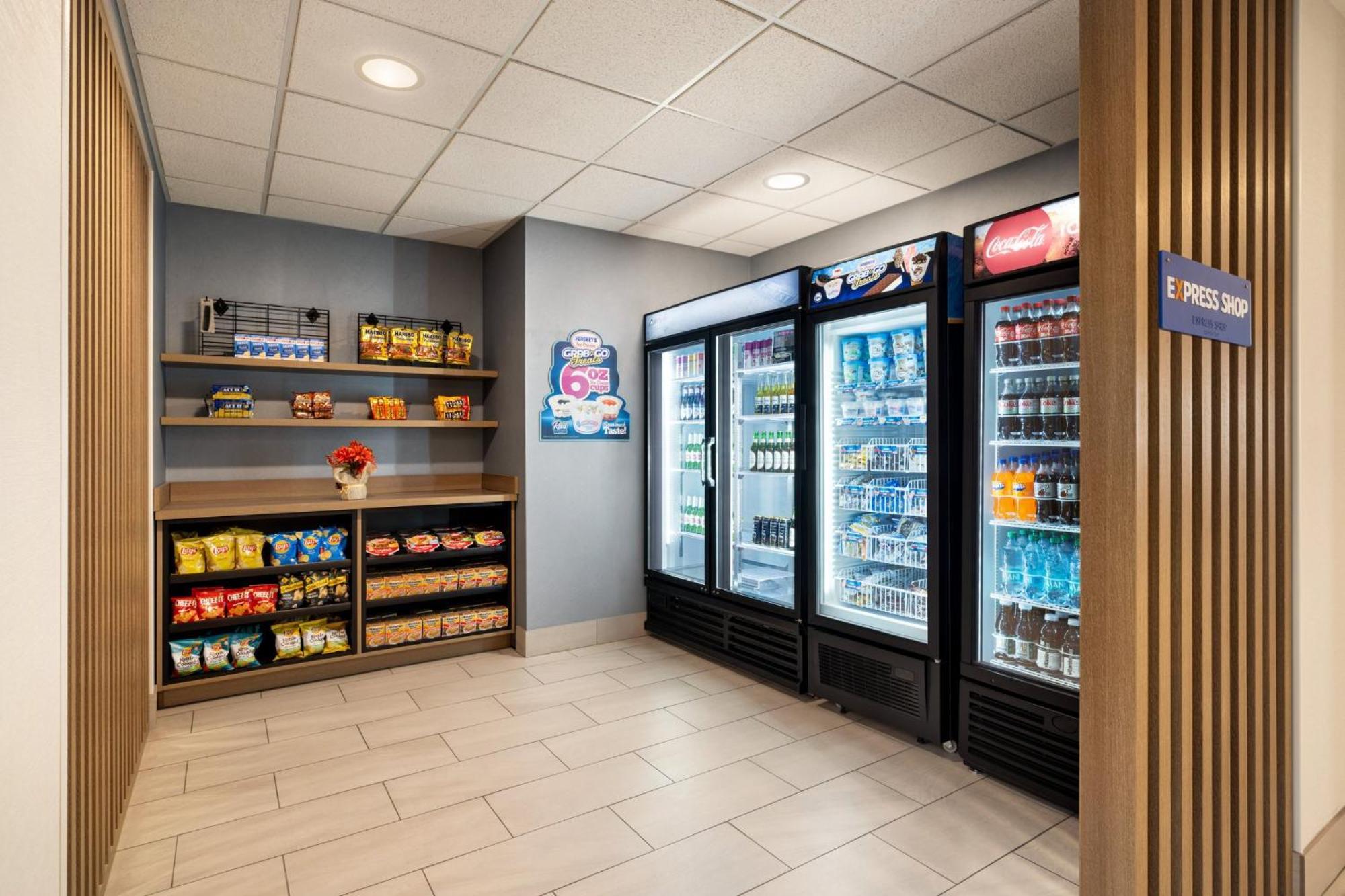 Holiday Inn Express Syracuse Airport By Ihg North Syracuse Ngoại thất bức ảnh